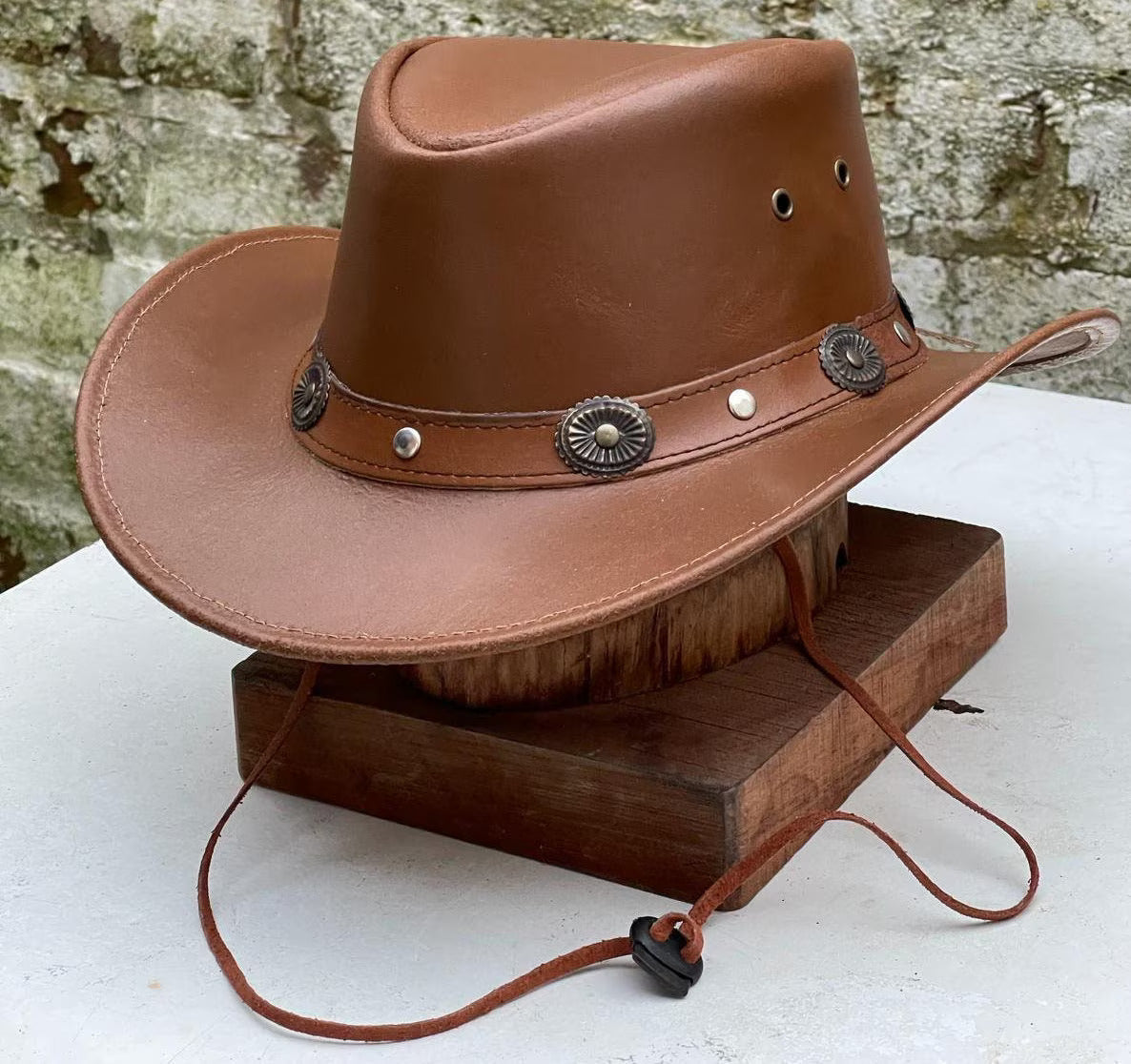 Australian Western Style Tan Bush Hat Leather Cowboy With Leather Band Concho